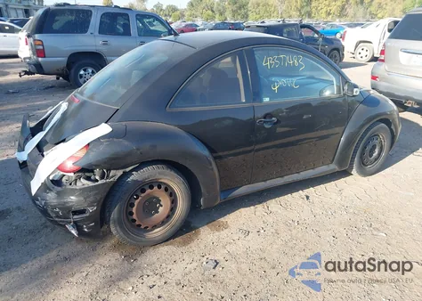 2004 Volkswagen New Beetle Gl from USA, damaged, VIN 3VWBK31C94M421762